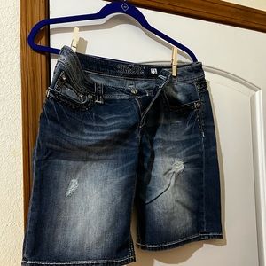 Cute miss me jean shorts mid thigh